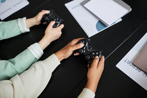 Multiplayer games
